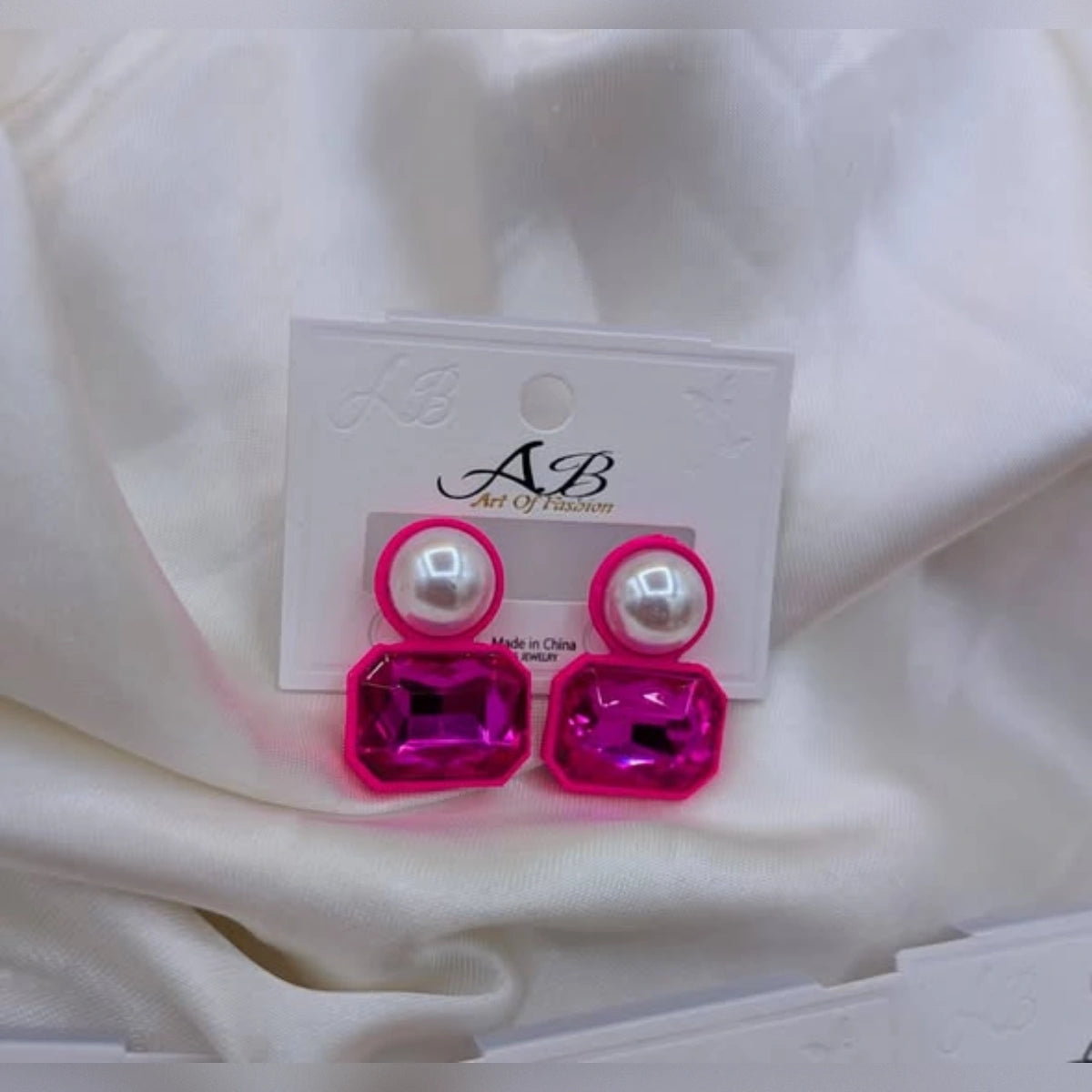 AB Art of Fashion Crystal and Pearl Earrings